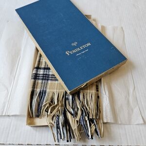 Vintage Pendleton Rare New in Box 100% Virgin Wool Scarf Blue Camel Cream